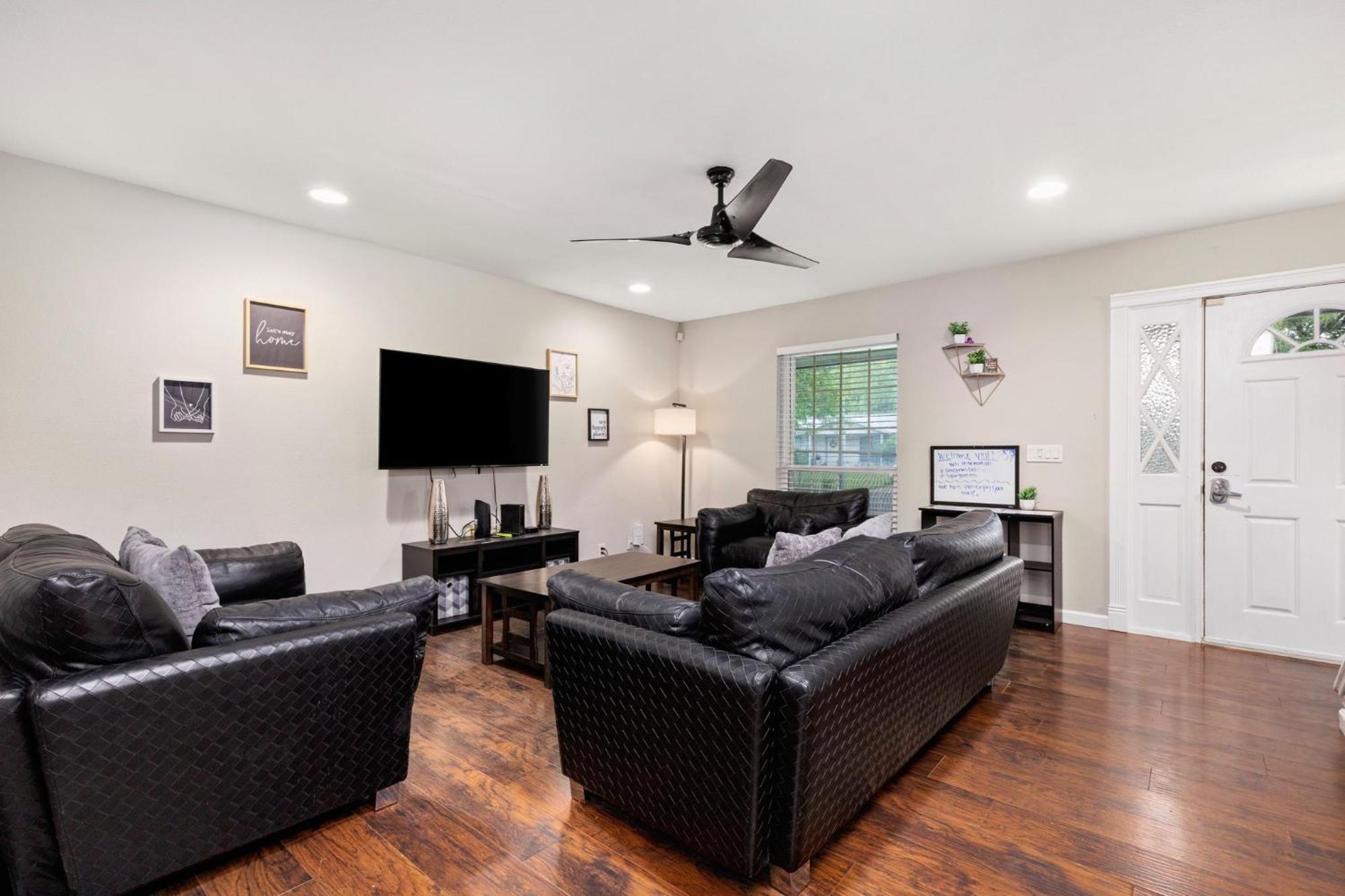 Spacious 4 Bedroom With Pool-Minutes To Seaworld And Lackland Afb San Antonio Luaran gambar