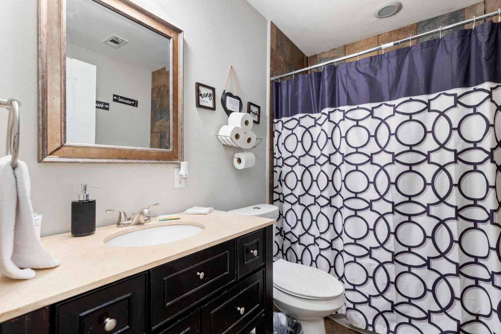 Spacious 4 Bedroom With Pool-Minutes To Seaworld And Lackland Afb San Antonio Luaran gambar